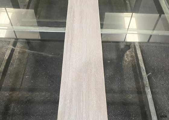 8mm Waterproof Luxury SPC Flooring BP Texture Super Stable
