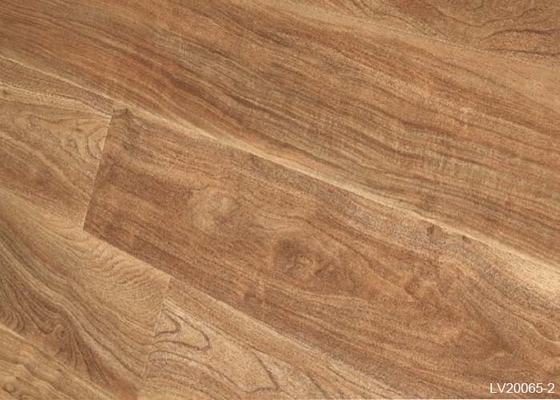 AC4 12mm Water Resistant Laminate Wood Flooring 100% Recyclable
